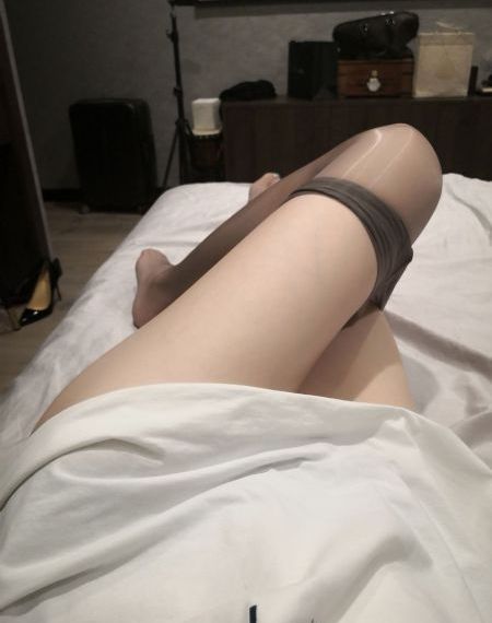 女生吃鸡鸡_免费手机在线看观看