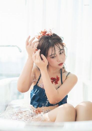 我和黑帮大佬的三百六十五日_全集在线观看