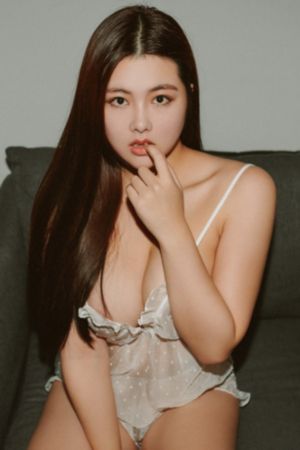 公交车上夹我揉我奶老头在线观看_BD英语HD在线观看
