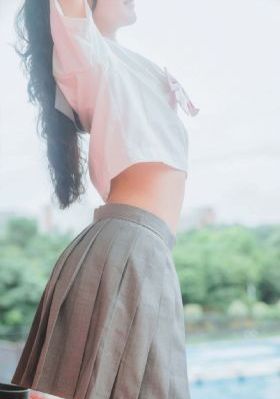 春潮烂漫海棠红在线_4K免费观看最新